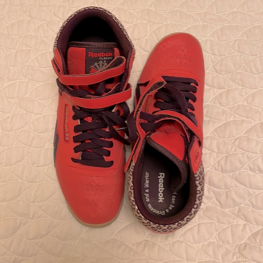 Reebok Classic. Hot pink/multi color high tops. Size US7
